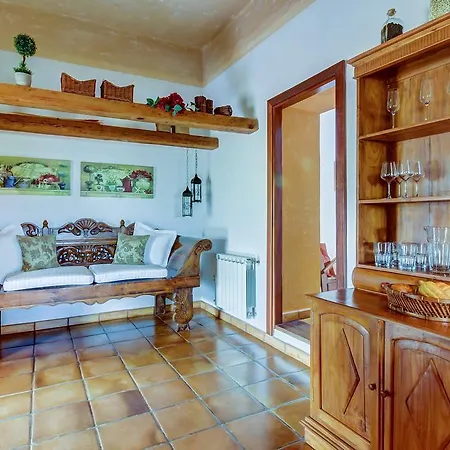 Apartamento Aurora * 해리아